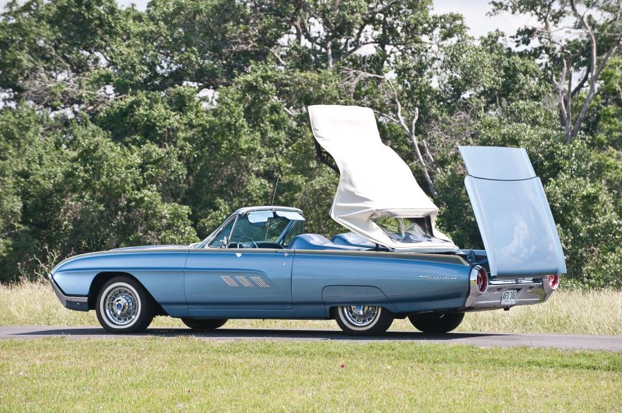  Ford Thunderbird Convertible 1963 года  (фото 4 из 28)